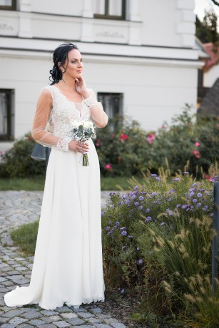 420588976_920628190064749_7547618916204601921_n